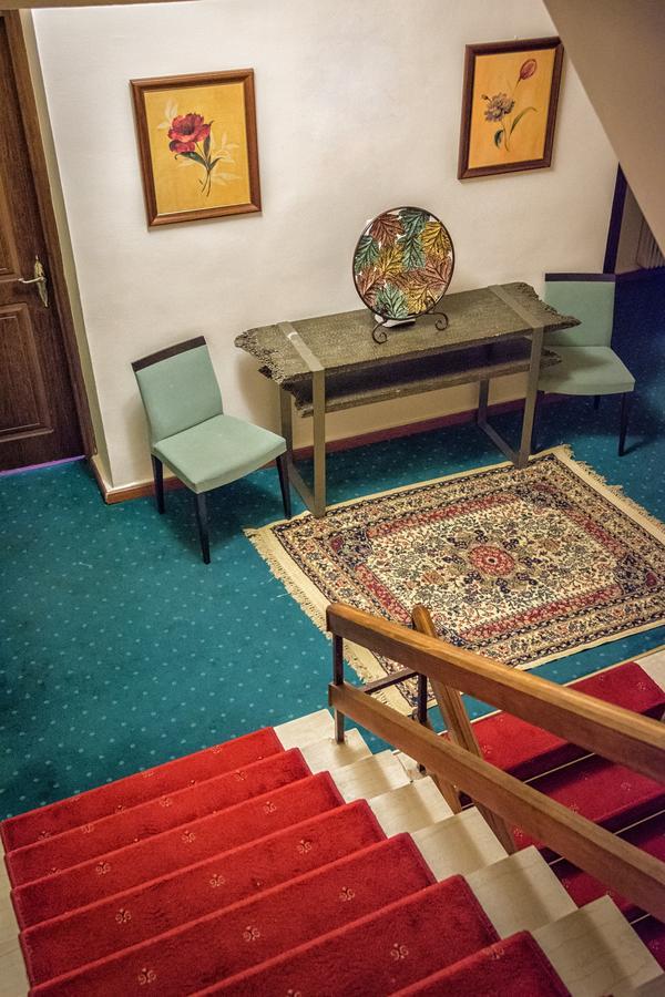 קרפניסיון City Hotel Apollonion מראה חיצוני תמונה