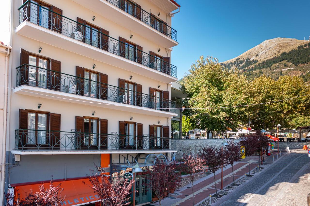 קרפניסיון City Hotel Apollonion מראה חיצוני תמונה